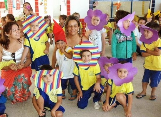 Escola de Ensino Infantil de Zabelê comemora Dia do Folclore